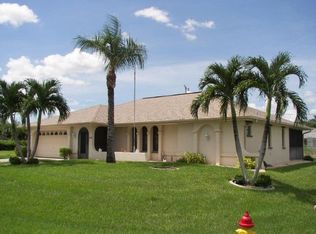1109 SE 33rd St, Cape Coral, FL 33904