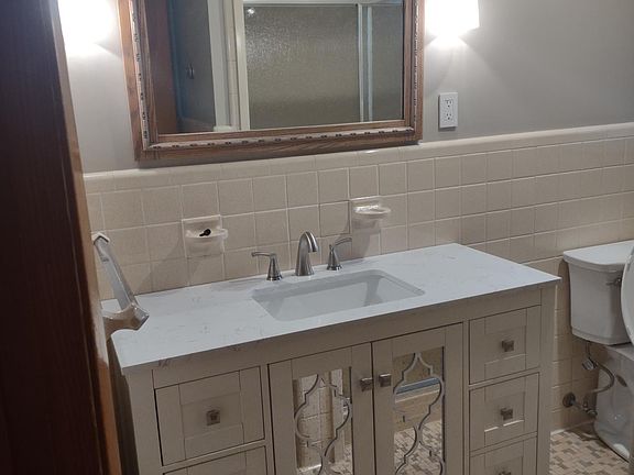 Main bath (new vanity, sink and hardware)