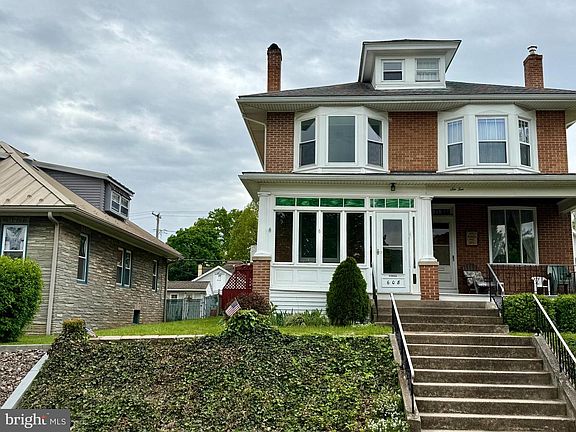 5th image of 608 N Wyomissing Blvd