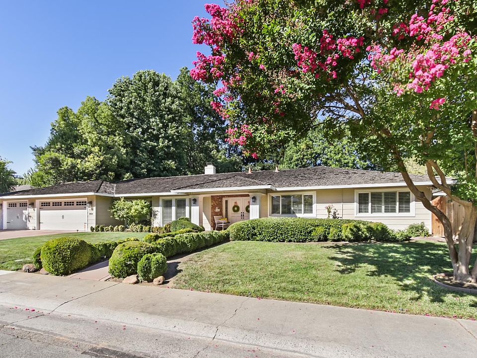 1st image of 854 Piccadilly Cir