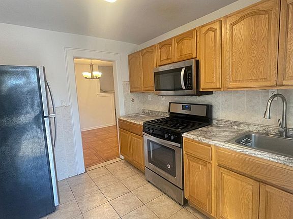2nd image of 9314 Foster Ave #1