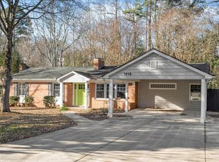 1418 Pineview Dr, Raleigh, NC 27606