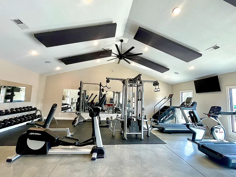 24/7 fitness center available for Pinnacle Place residents