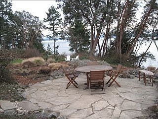 5th image of 9609 NE Watch Hill Dr