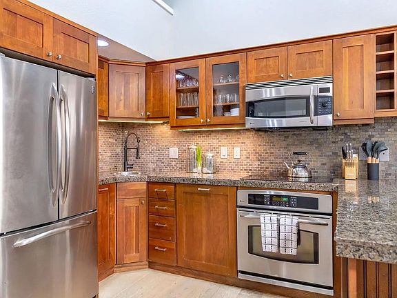 2nd image of 562 Mountain Village Blvd #8
