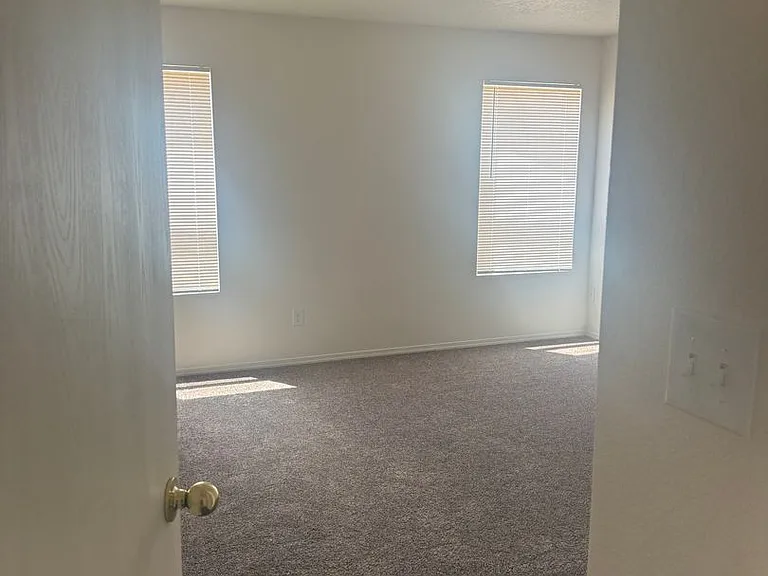 3716 Rancher Loop NE — Photo 13