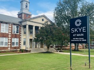Sky at Main Comfort & Convenience - Your New Home Awaits!, Greenwood, SC 29646