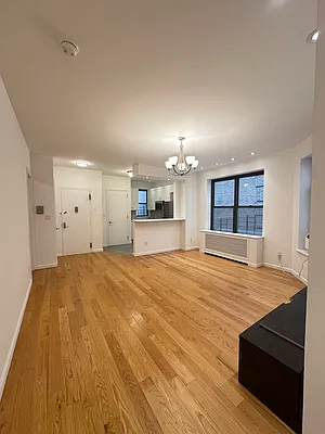 Rented by CitySites Real Estate Group | media 21