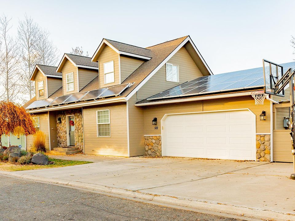 1st image of 522 Merclyn Ln