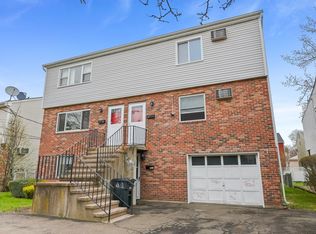86 Harbor Dr #1, Stamford, CT 06902