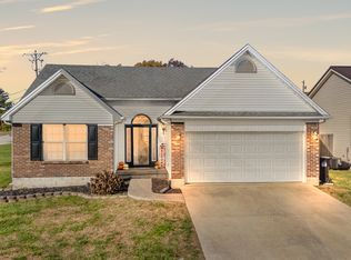 101 Brookstone Rd, Paris, KY 40361