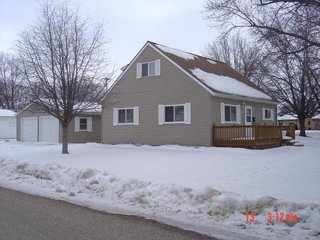 1st image of 2401 Jackson Ave