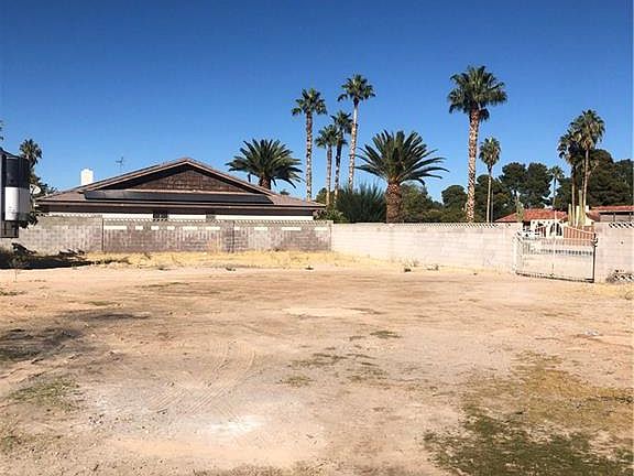 5th image of 2325 Westwind Rd