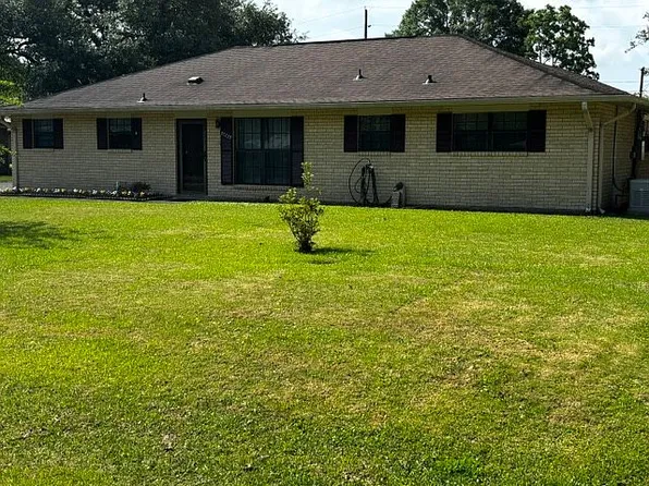 37233 Miller Rd, Prairieville, LA 70769