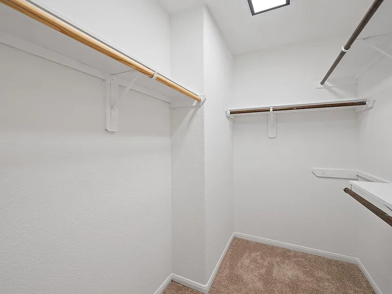 3027 Lockeridge Village Dr — Photo 17