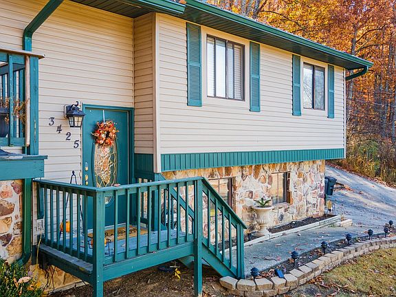 4th image of 3425 Russellwood Dr