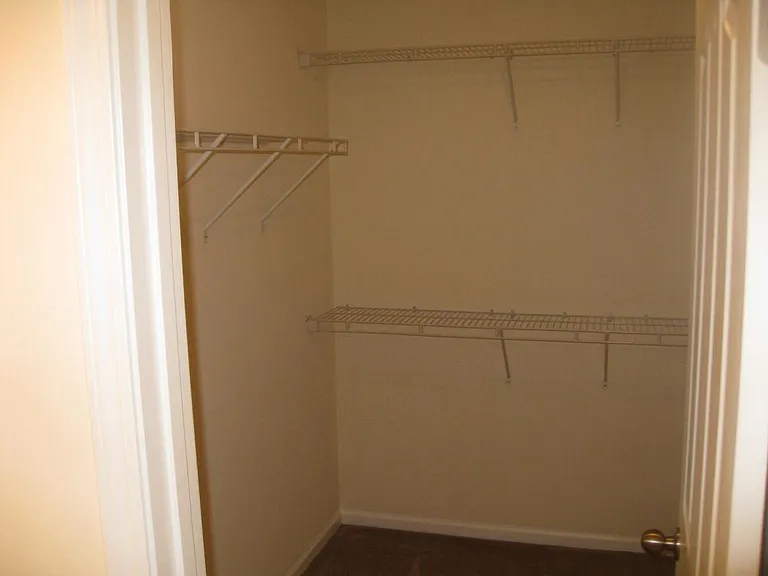 129 Dreville Dr — Photo 9