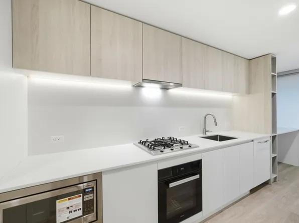 2803 W 4th Ave #311, Vancouver, BC V6K 1R3