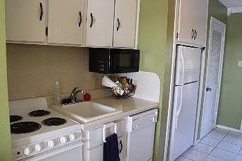 2nd image of 2 Cliffhouse Dr #210