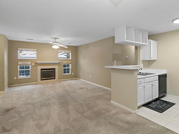2nd image of 2489 Crystal Springs Dr