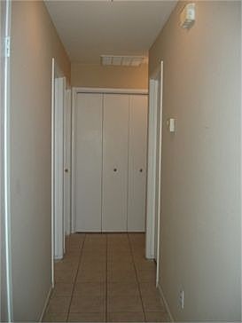 3rd image of 640 W Mount Diablo Ave