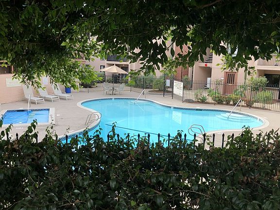 4th image of 7855 Cowles Mountain Ct Unit A4