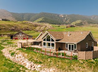 38 Red Grade Rd, Big Horn, WY 82833