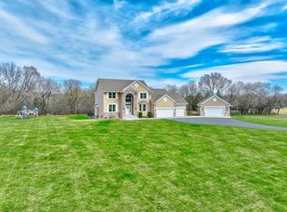 1480 Oryan Trl N, Stillwater, MN 55082