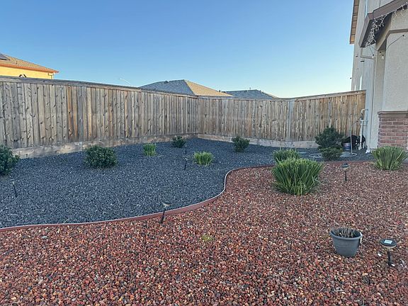 3rd image of 3414 Seger Way
