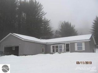 10113 Kiel Rd, Mancelona, MI 49659