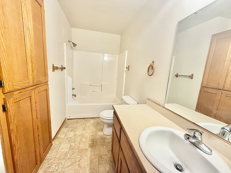 385 S Teehee Dr #7 — Photo 12
