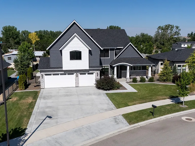 2635 N Yount Way — Photo 61