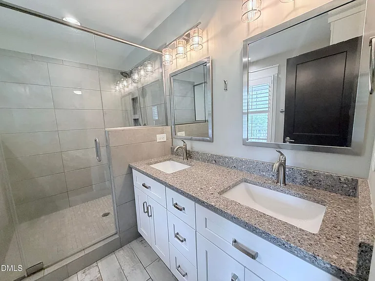 1023 Brighton Rd — Photo 16