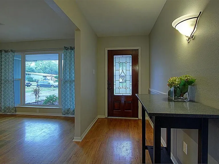 5711 Capello Dr — Photo 6