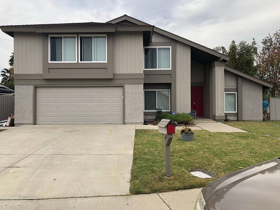 1st image of 1336 Oakhurst Ct