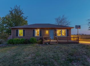 319 Thacker Dr, Wilmore, KY 40390