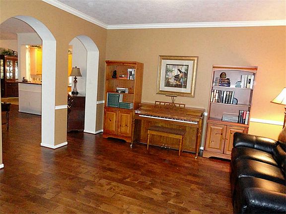 4th image of 1539 Crescent Shores Ln