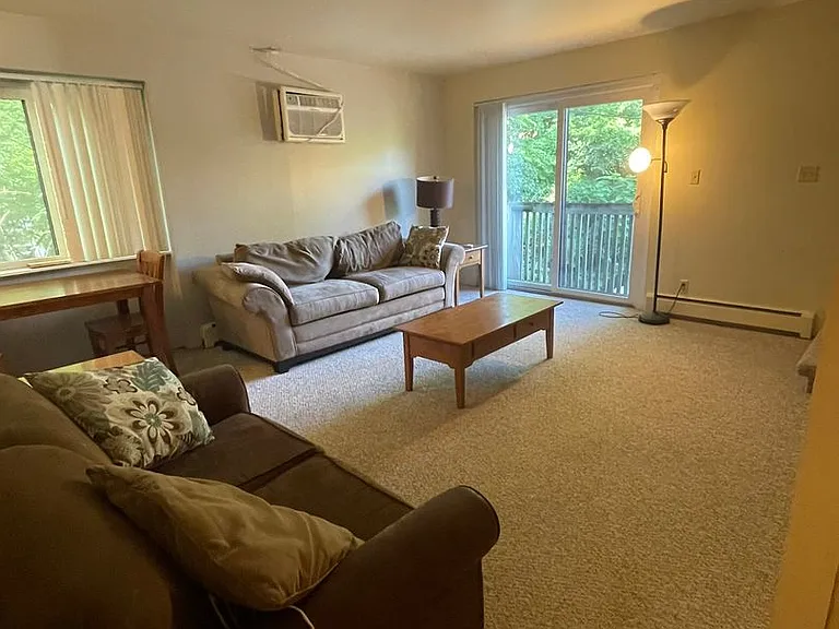 526 Linden St — Photo 19