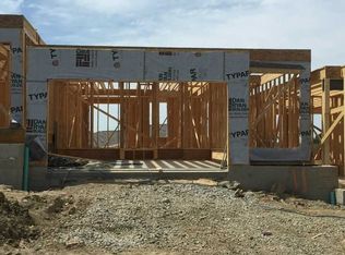 2143 Shawnee Dr, Washington, PA 15301