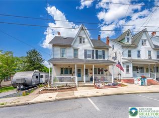 642 W Franklin St, Slatington, PA 18080