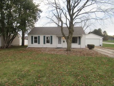 208 S Harrison St, Flanagan, IL, 61740