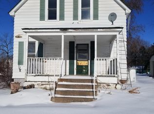 13263 Andrews Ave, Lindstrom, MN 55045