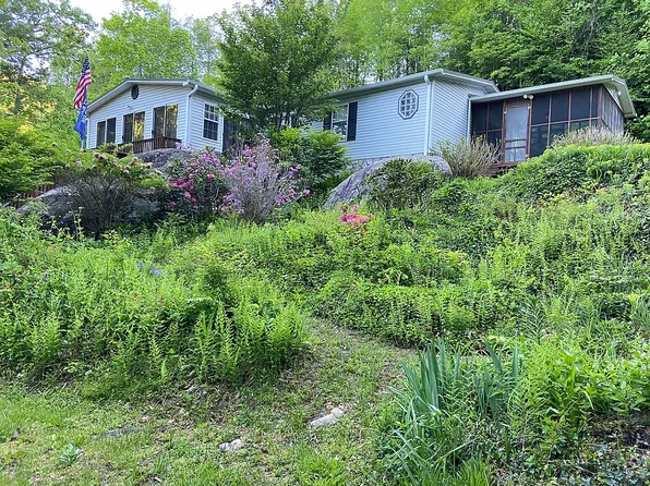 257 Poplar Creek Rd, Green Mountain, NC 28740