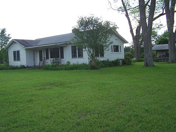 2nd image of 120 Stanton Dr