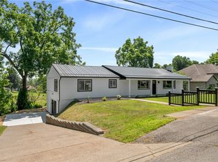 122 Allan Dr, Beaver, PA 15009