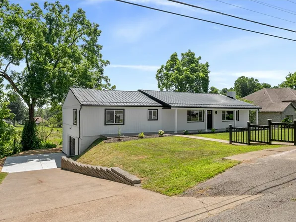 122 Allan Dr, Beaver, PA 15009