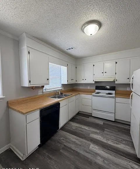 209 Beech St — Photo 4