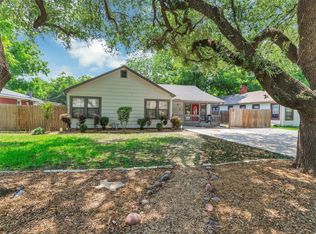 616 Bellevue Dr, Cleburne, TX 76033