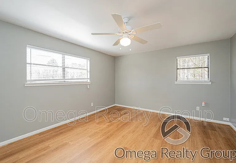400 7th St E #2H — Photo 12