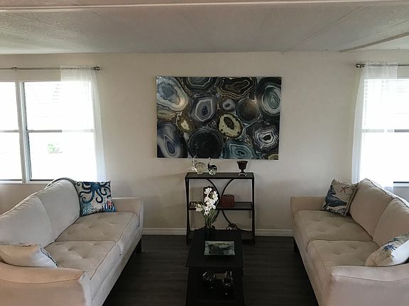 4th image of 198 Highland Dr